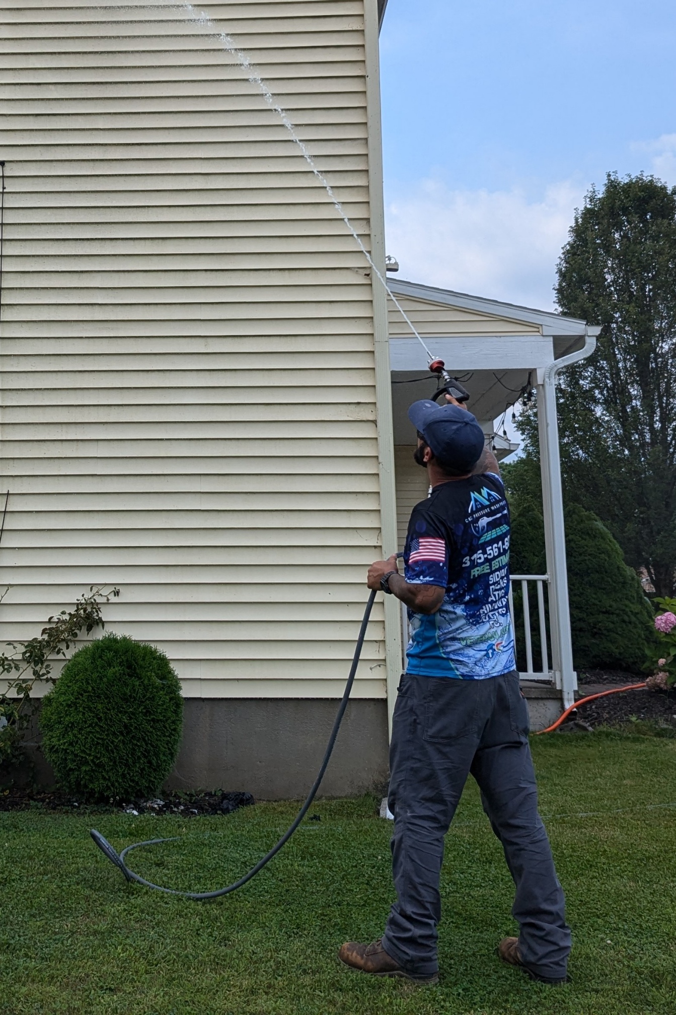 House Washing in progress in cicero Thumbnail